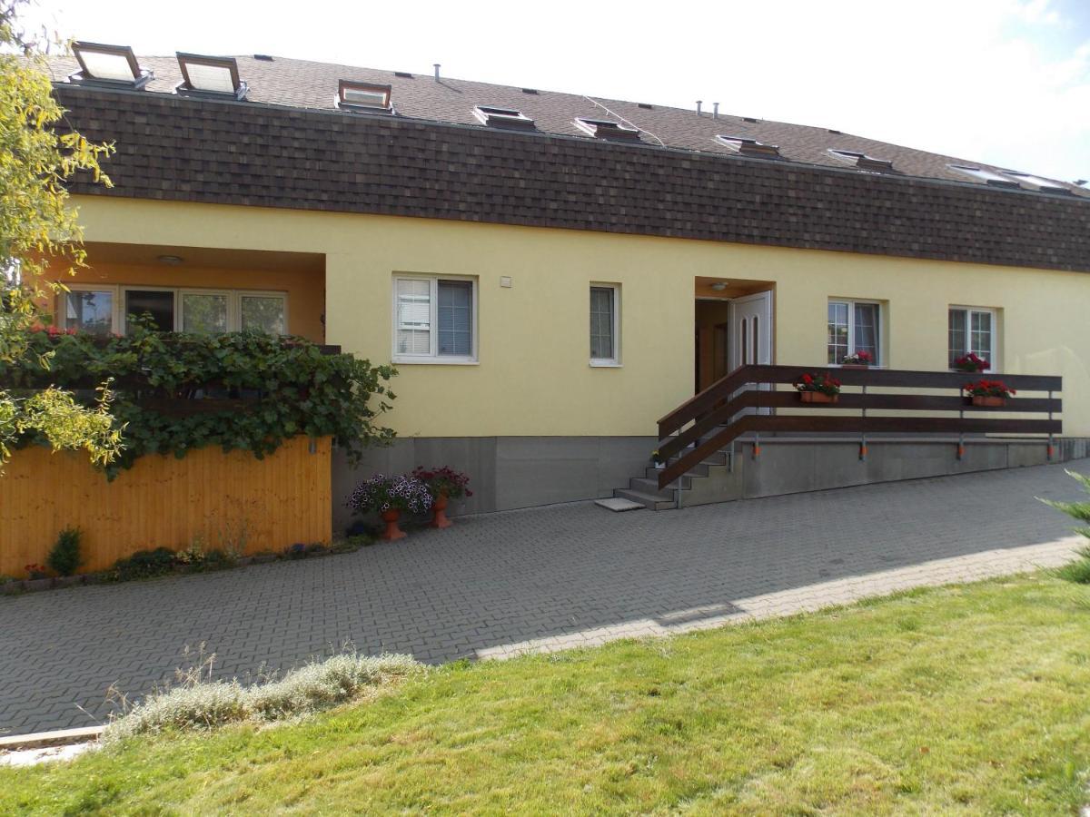 Penzion Aida Ostrava Exterior foto